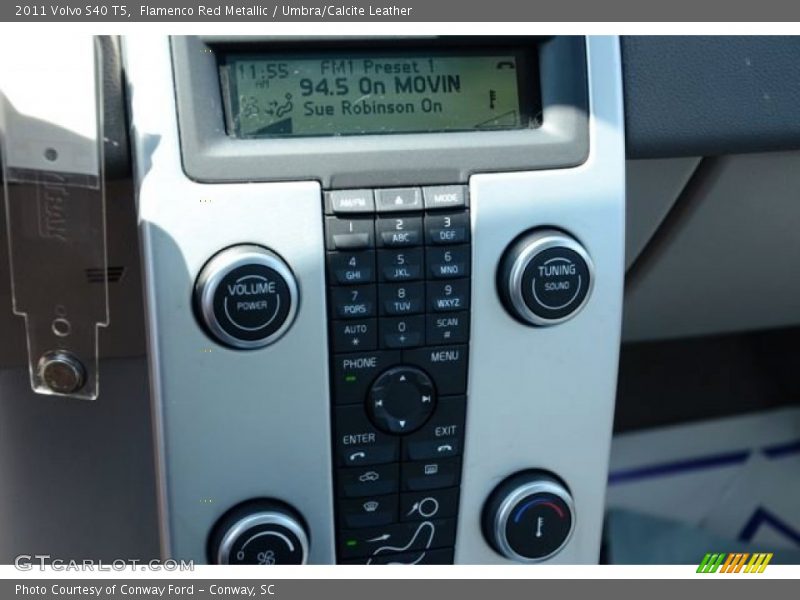 Flamenco Red Metallic / Umbra/Calcite Leather 2011 Volvo S40 T5