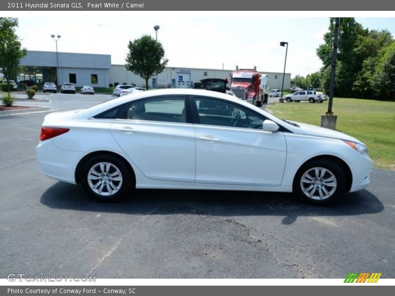 Pearl White / Camel 2011 Hyundai Sonata GLS