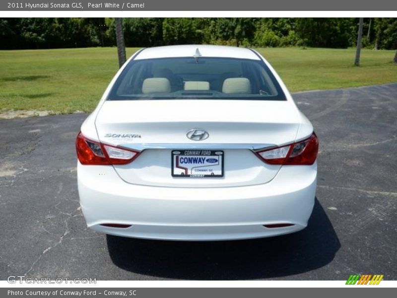 Pearl White / Camel 2011 Hyundai Sonata GLS