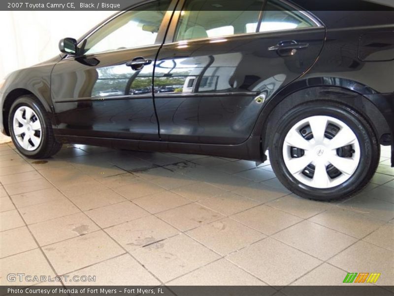 Black / Bisque 2007 Toyota Camry CE