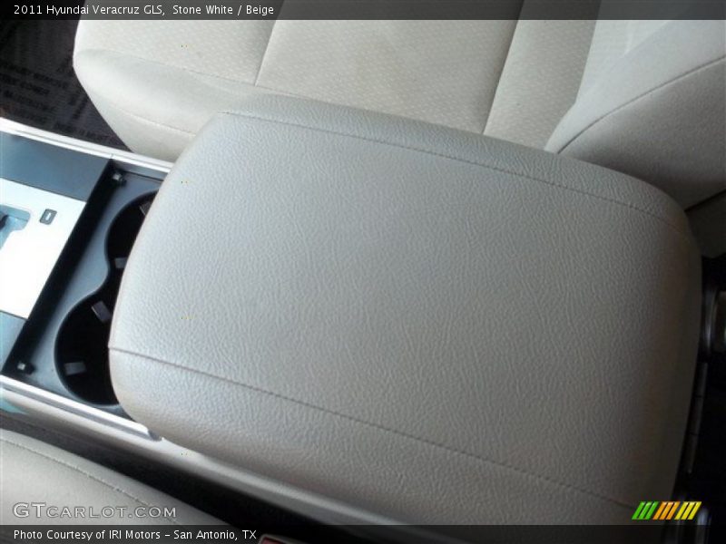 Stone White / Beige 2011 Hyundai Veracruz GLS
