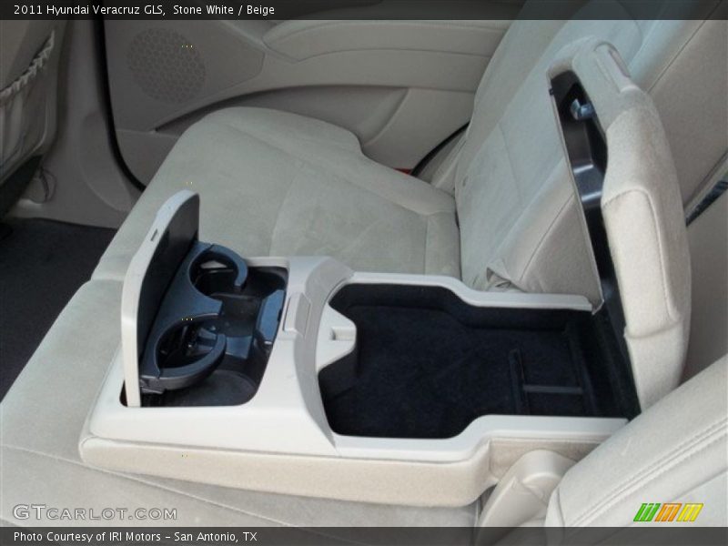 Stone White / Beige 2011 Hyundai Veracruz GLS