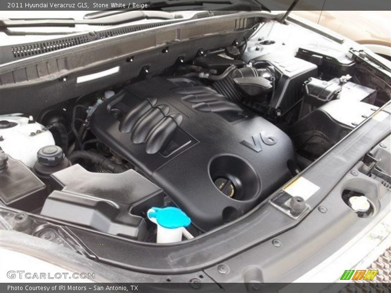 Stone White / Beige 2011 Hyundai Veracruz GLS
