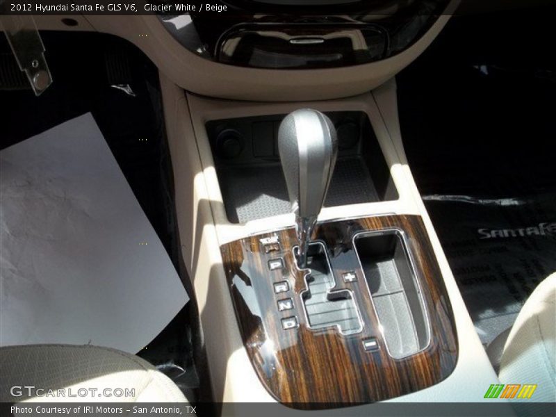  2012 Santa Fe GLS V6 6 Speed SHIFTRONIC Automatic Shifter