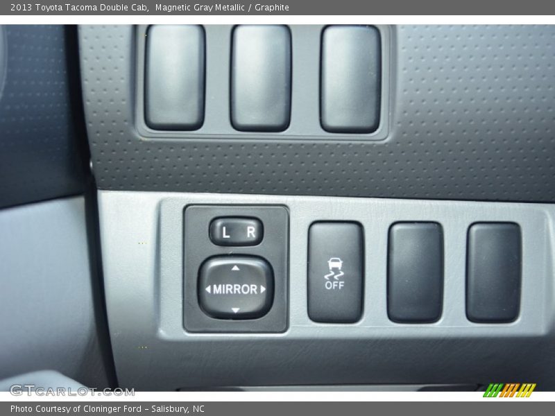 Magnetic Gray Metallic / Graphite 2013 Toyota Tacoma Double Cab