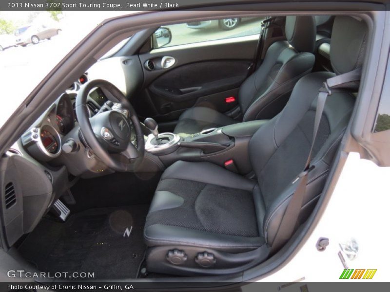 Pearl White / Black 2013 Nissan 370Z Sport Touring Coupe