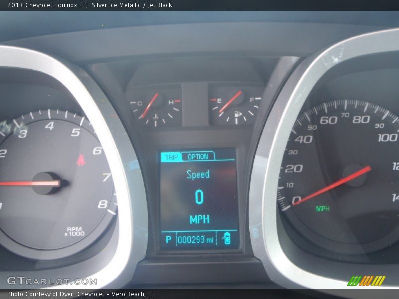 Silver Ice Metallic / Jet Black 2013 Chevrolet Equinox LT