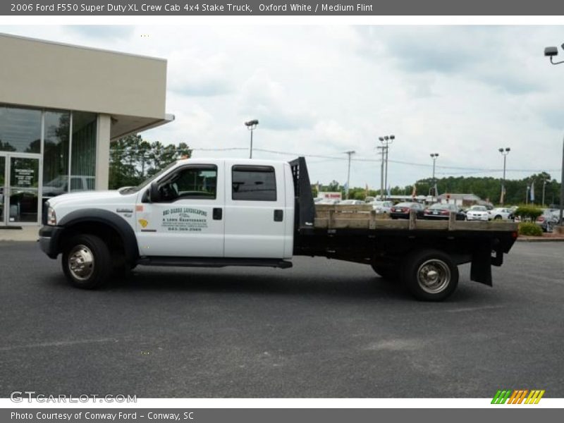 Oxford White / Medium Flint 2006 Ford F550 Super Duty XL Crew Cab 4x4 Stake Truck