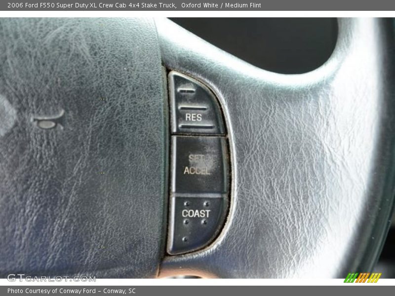Oxford White / Medium Flint 2006 Ford F550 Super Duty XL Crew Cab 4x4 Stake Truck