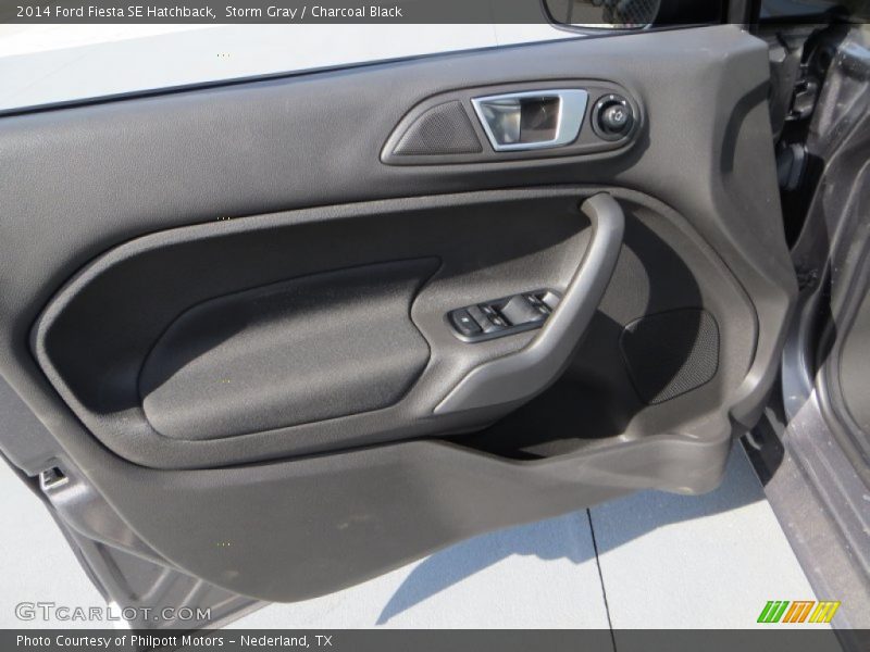 Door Panel of 2014 Fiesta SE Hatchback