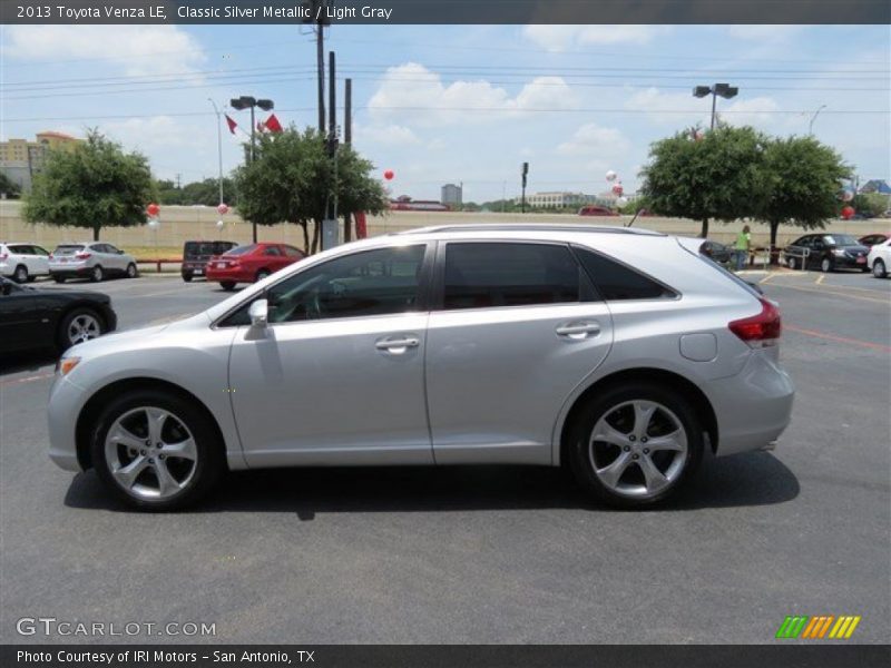 Classic Silver Metallic / Light Gray 2013 Toyota Venza LE