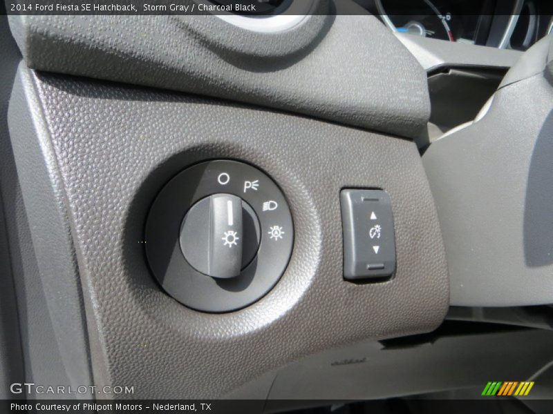 Storm Gray / Charcoal Black 2014 Ford Fiesta SE Hatchback