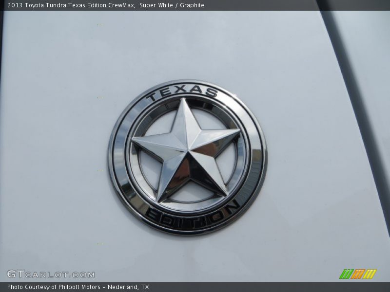 Super White / Graphite 2013 Toyota Tundra Texas Edition CrewMax