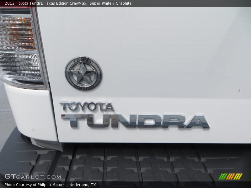 Super White / Graphite 2013 Toyota Tundra Texas Edition CrewMax