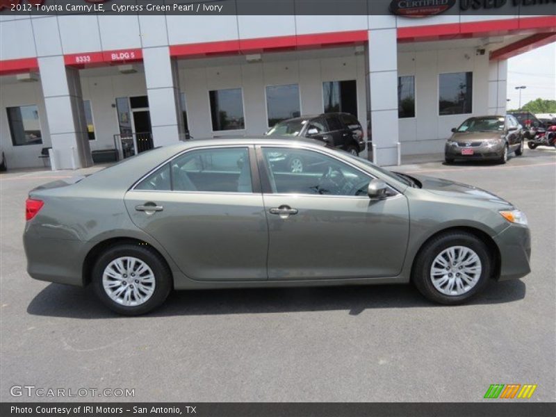 Cypress Green Pearl / Ivory 2012 Toyota Camry LE