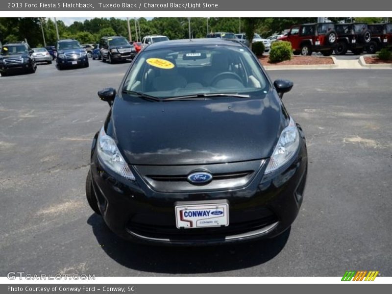 Tuxedo Black / Charcoal Black/Light Stone 2013 Ford Fiesta S Hatchback