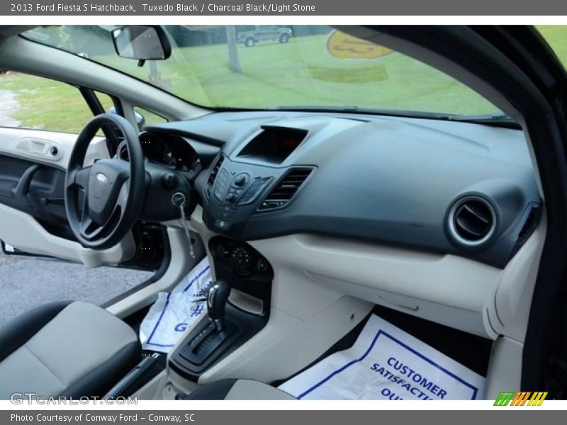 Tuxedo Black / Charcoal Black/Light Stone 2013 Ford Fiesta S Hatchback