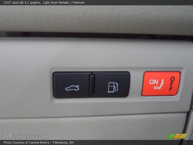 Light Silver Metallic / Platinum 2007 Audi A8 4.2 quattro