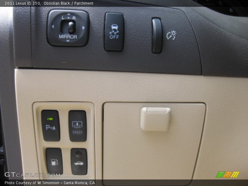 Obsidian Black / Parchment 2011 Lexus ES 350