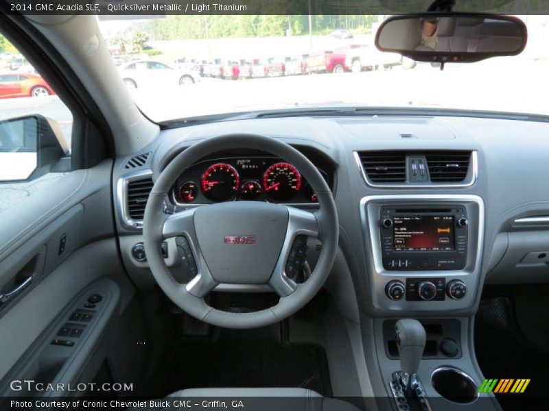 Dashboard of 2014 Acadia SLE