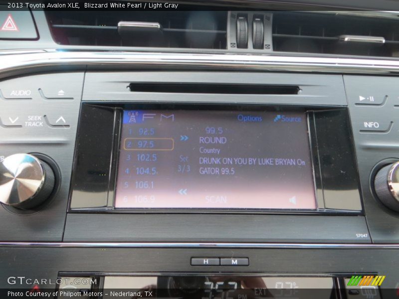 Blizzard White Pearl / Light Gray 2013 Toyota Avalon XLE