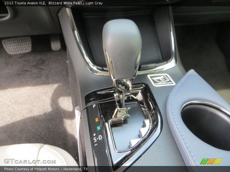 Blizzard White Pearl / Light Gray 2013 Toyota Avalon XLE