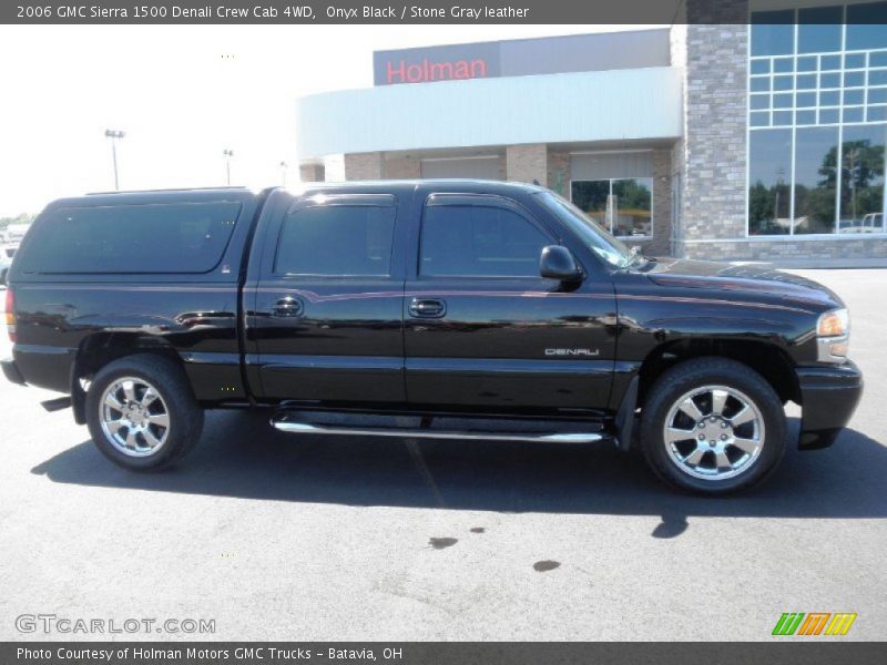 Onyx Black / Stone Gray leather 2006 GMC Sierra 1500 Denali Crew Cab 4WD