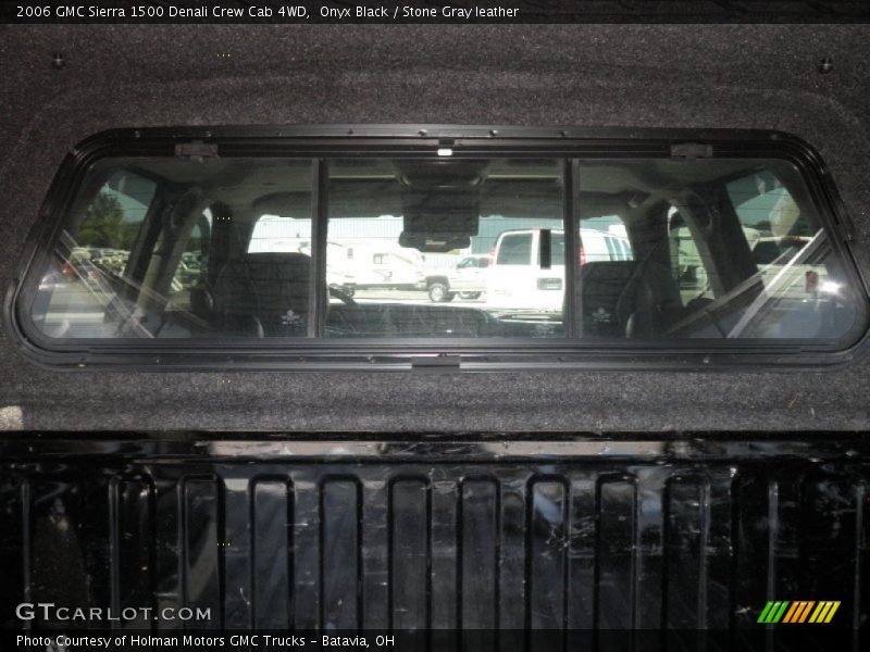 Onyx Black / Stone Gray leather 2006 GMC Sierra 1500 Denali Crew Cab 4WD