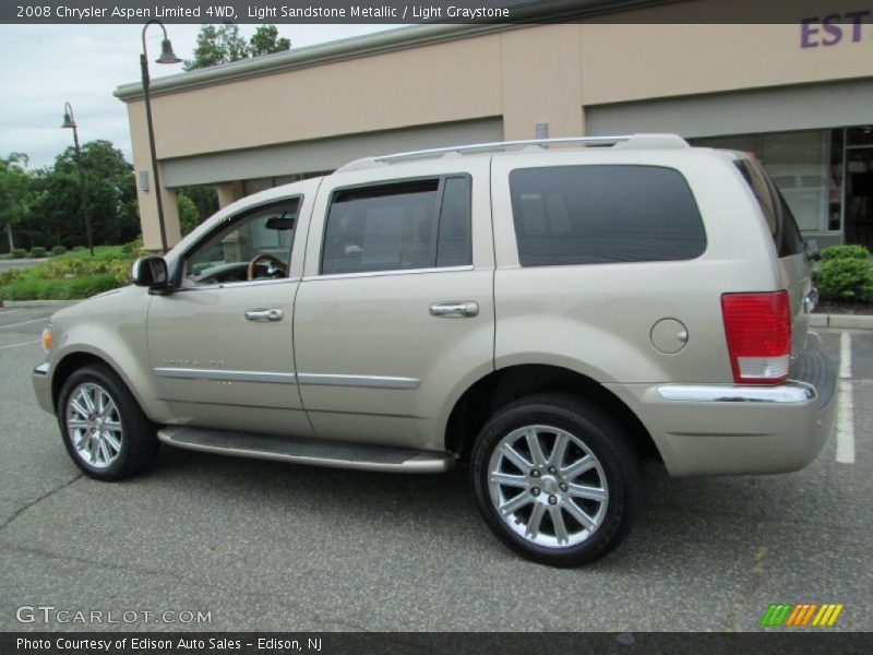 Light Sandstone Metallic / Light Graystone 2008 Chrysler Aspen Limited 4WD