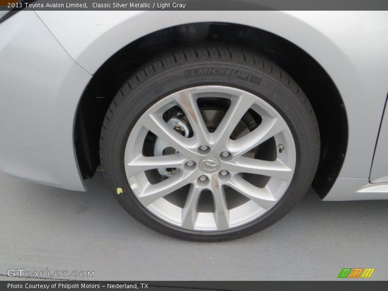 Classic Silver Metallic / Light Gray 2013 Toyota Avalon Limited