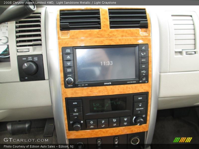 Light Sandstone Metallic / Light Graystone 2008 Chrysler Aspen Limited 4WD