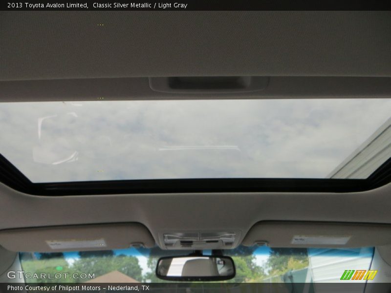 Classic Silver Metallic / Light Gray 2013 Toyota Avalon Limited