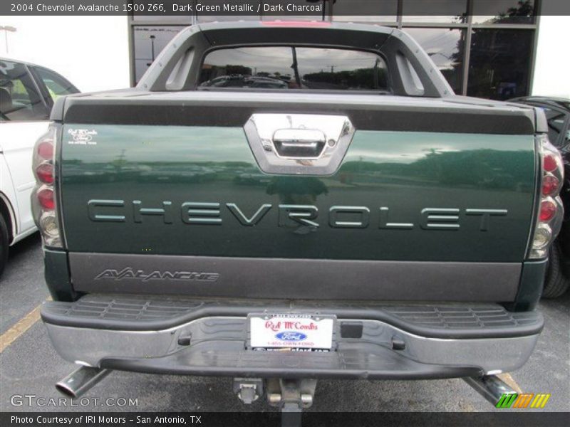 Dark Green Metallic / Dark Charcoal 2004 Chevrolet Avalanche 1500 Z66