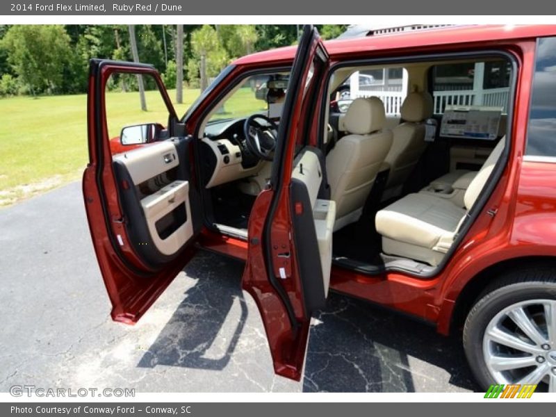 Ruby Red / Dune 2014 Ford Flex Limited
