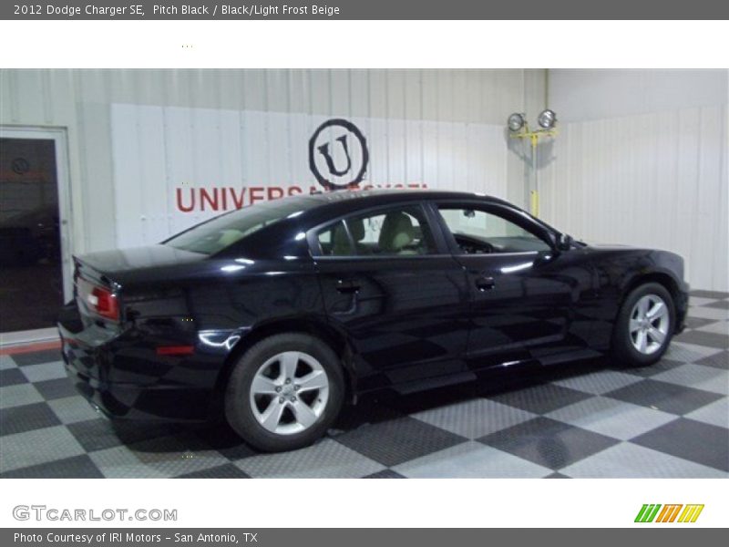 Pitch Black / Black/Light Frost Beige 2012 Dodge Charger SE