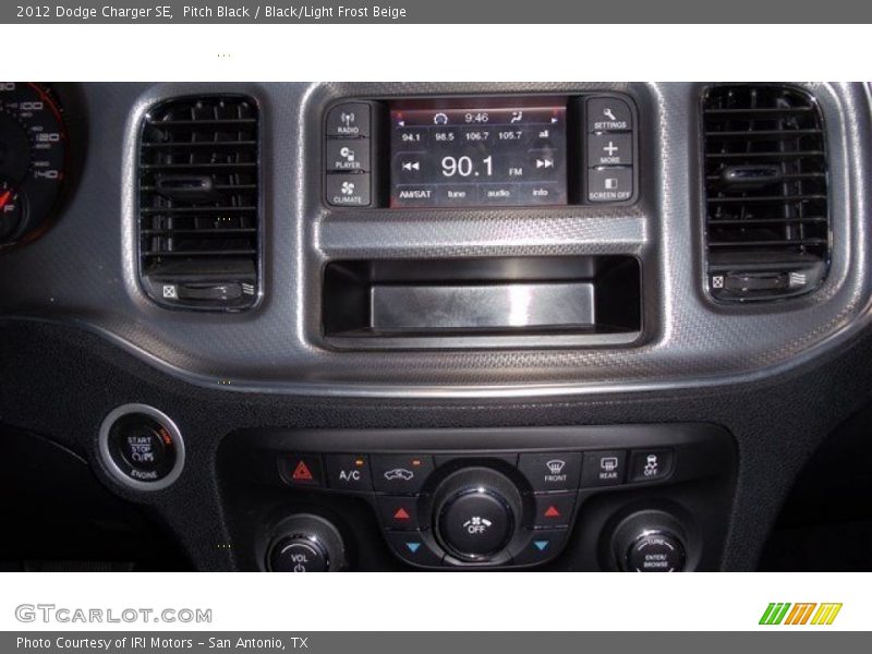 Pitch Black / Black/Light Frost Beige 2012 Dodge Charger SE