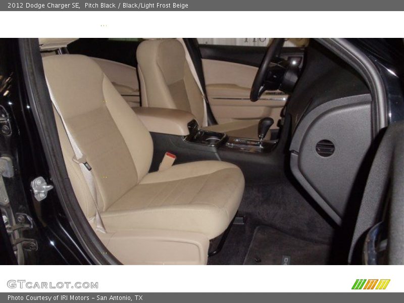 Pitch Black / Black/Light Frost Beige 2012 Dodge Charger SE