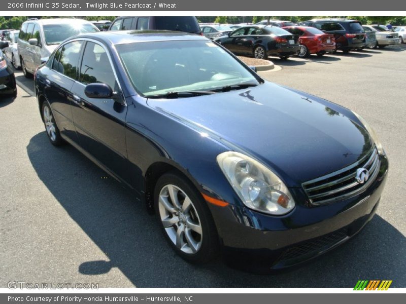 Front 3/4 View of 2006 G 35 Sedan