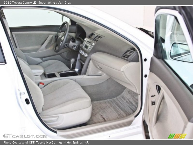 Super White / Ash Gray 2010 Toyota Camry LE