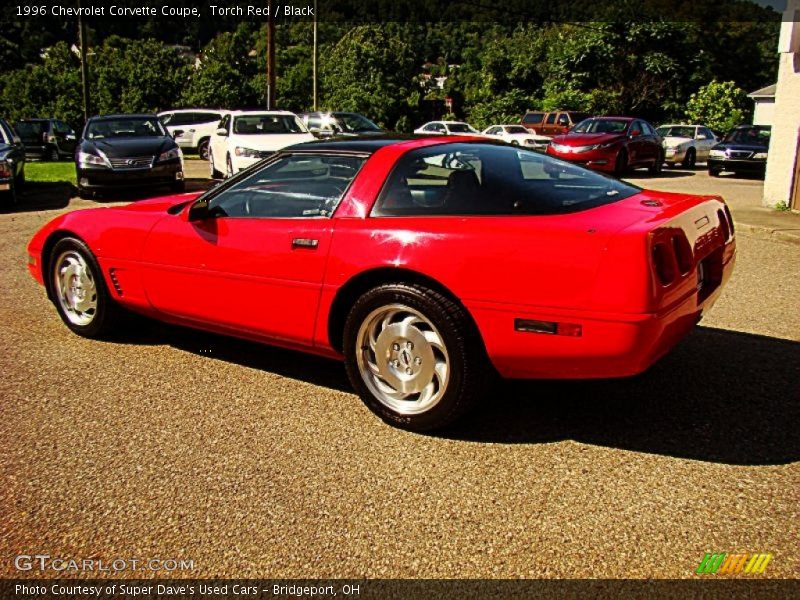 Torch Red / Black 1996 Chevrolet Corvette Coupe