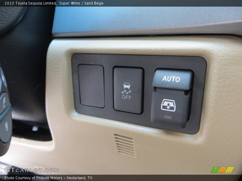 Super White / Sand Beige 2013 Toyota Sequoia Limited