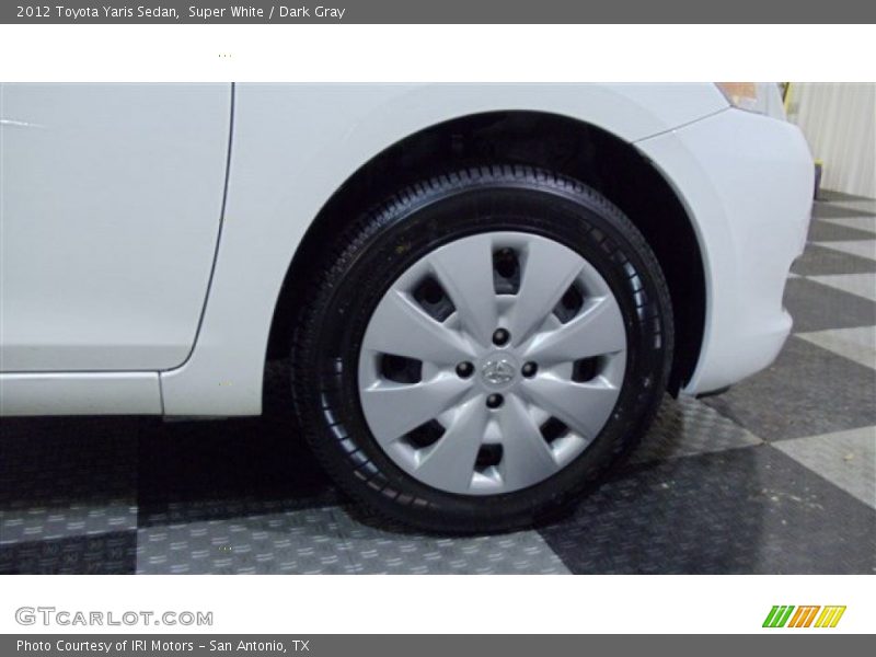 Super White / Dark Gray 2012 Toyota Yaris Sedan