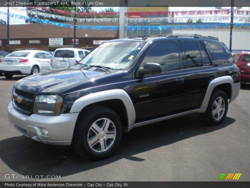 Black / Light Gray 2007 Chevrolet TrailBlazer LT 4x4