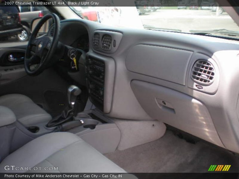 Black / Light Gray 2007 Chevrolet TrailBlazer LT 4x4