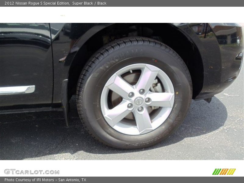 Super Black / Black 2012 Nissan Rogue S Special Edition