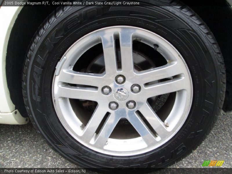 Cool Vanilla White / Dark Slate Gray/Light Graystone 2005 Dodge Magnum R/T