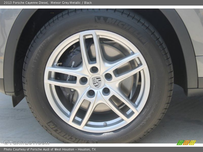 Meteor Grey Metallic / Black 2013 Porsche Cayenne Diesel