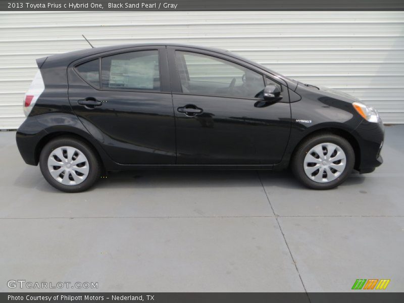  2013 Prius c Hybrid One Black Sand Pearl