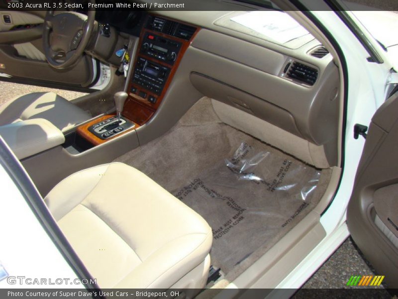 Premium White Pearl / Parchment 2003 Acura RL 3.5 Sedan