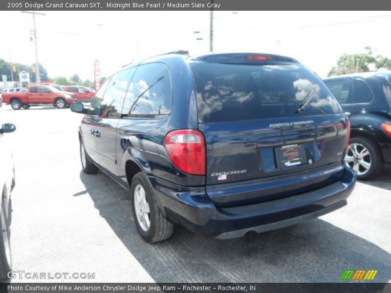Midnight Blue Pearl / Medium Slate Gray 2005 Dodge Grand Caravan SXT